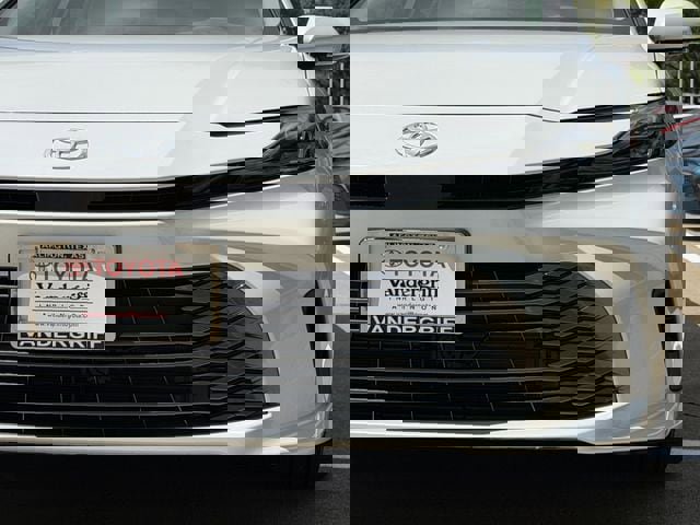 New 2026 Toyota Camry XLE image 9