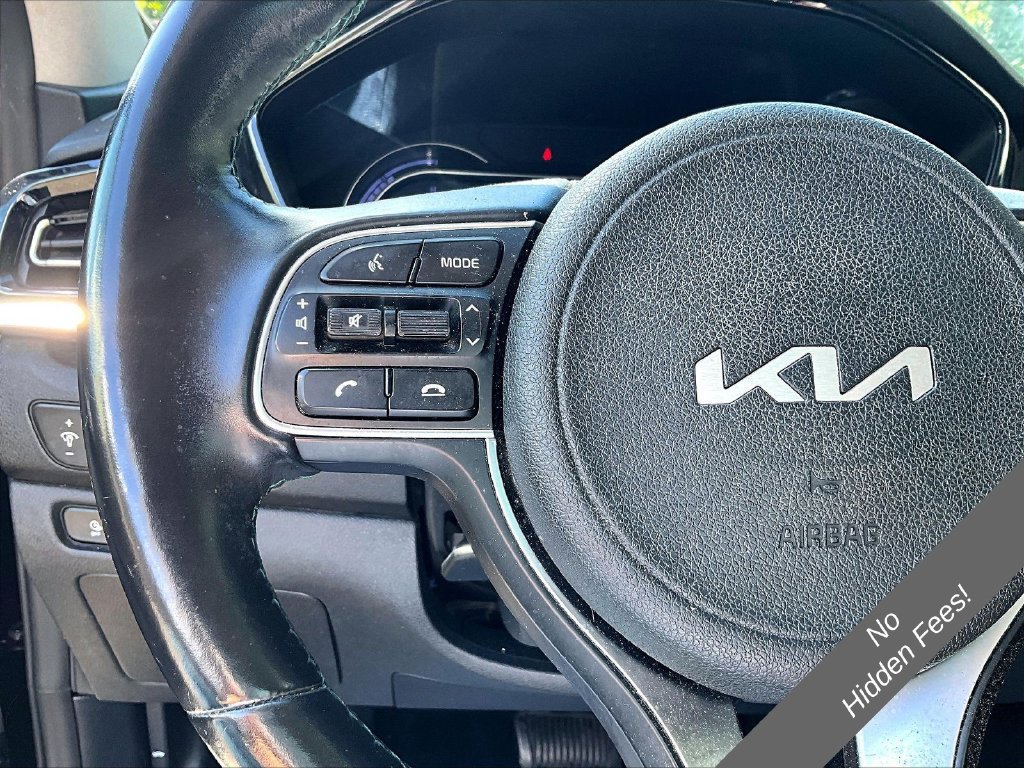 Used 2022 Kia Niro EX Premium w/ Cold Weather Package FWD image 15