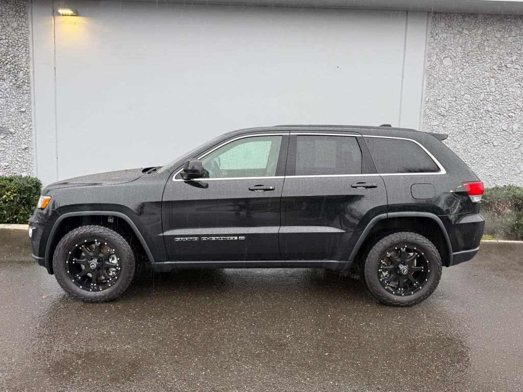 Used 2022 Jeep Grand Cherokee Laredo E image 3