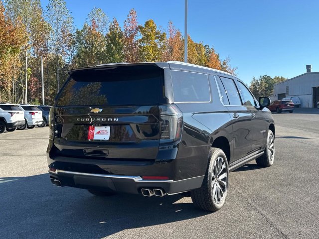 New 2026 Chevrolet Suburban High Country AWD/4WD image 4