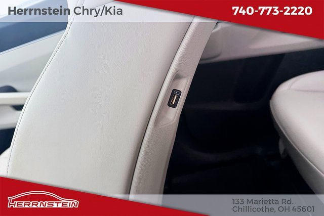 Used 2023 Kia Sorento EX image 20