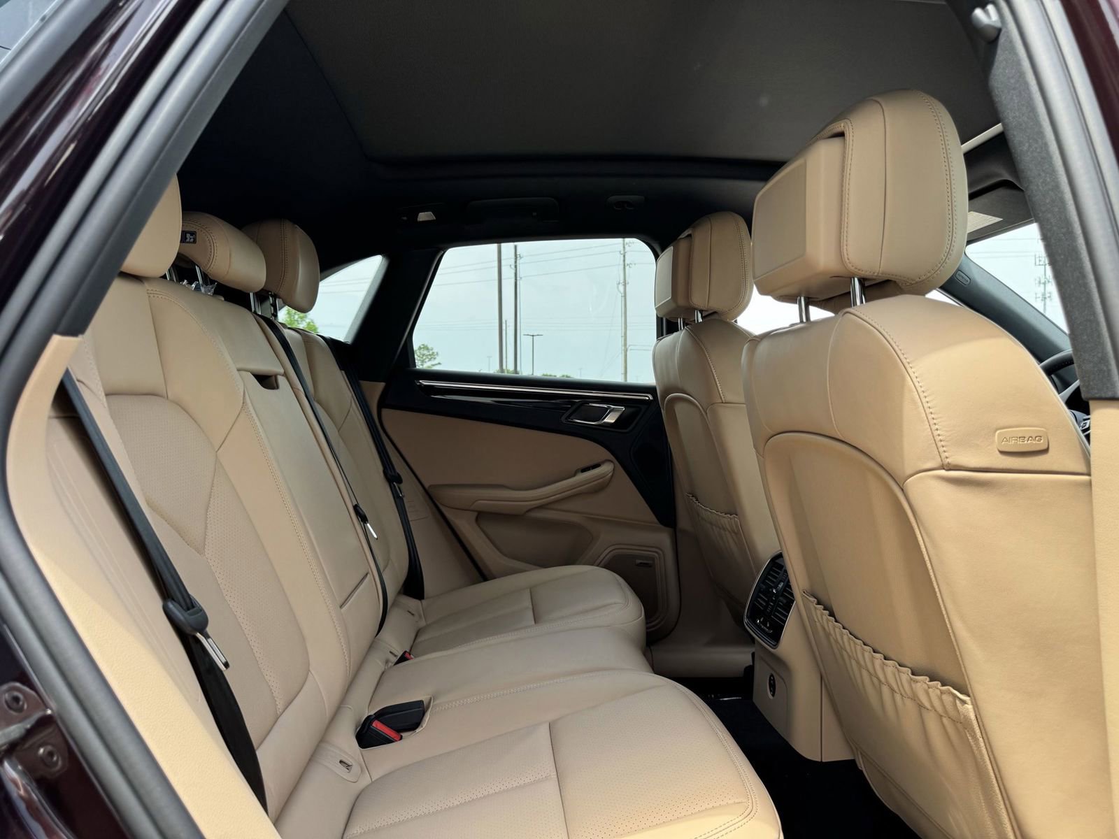 New 2025 Porsche Macan image 21
