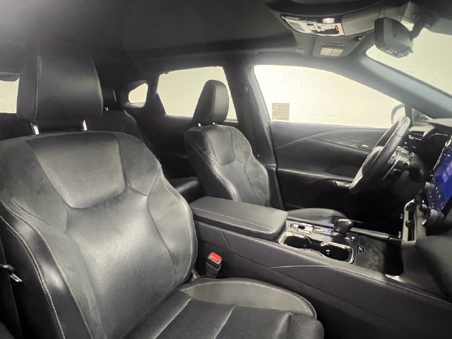 Certified 2024 Lexus RX 450h AWD w/ Convenience Package image 11
