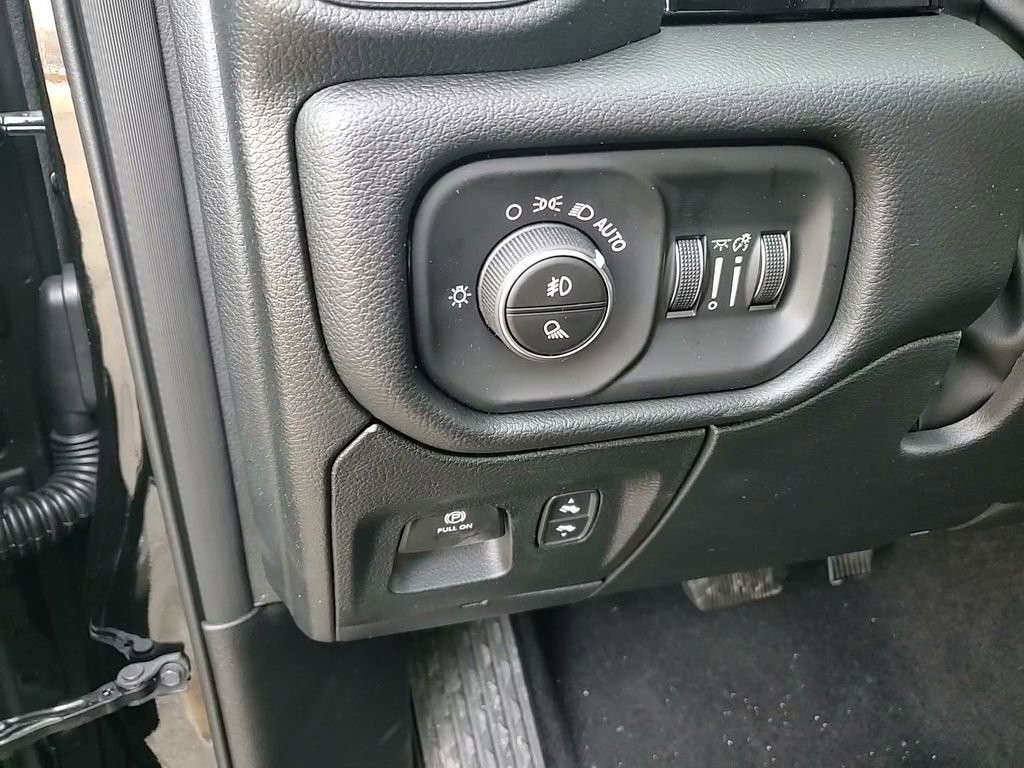 New 2026 RAM 1500 Laramie w/ Night Edition image 29