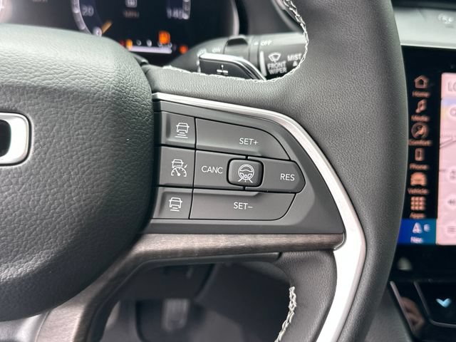 New 2026 Jeep Grand Cherokee L Limited AWD/4WD image 19
