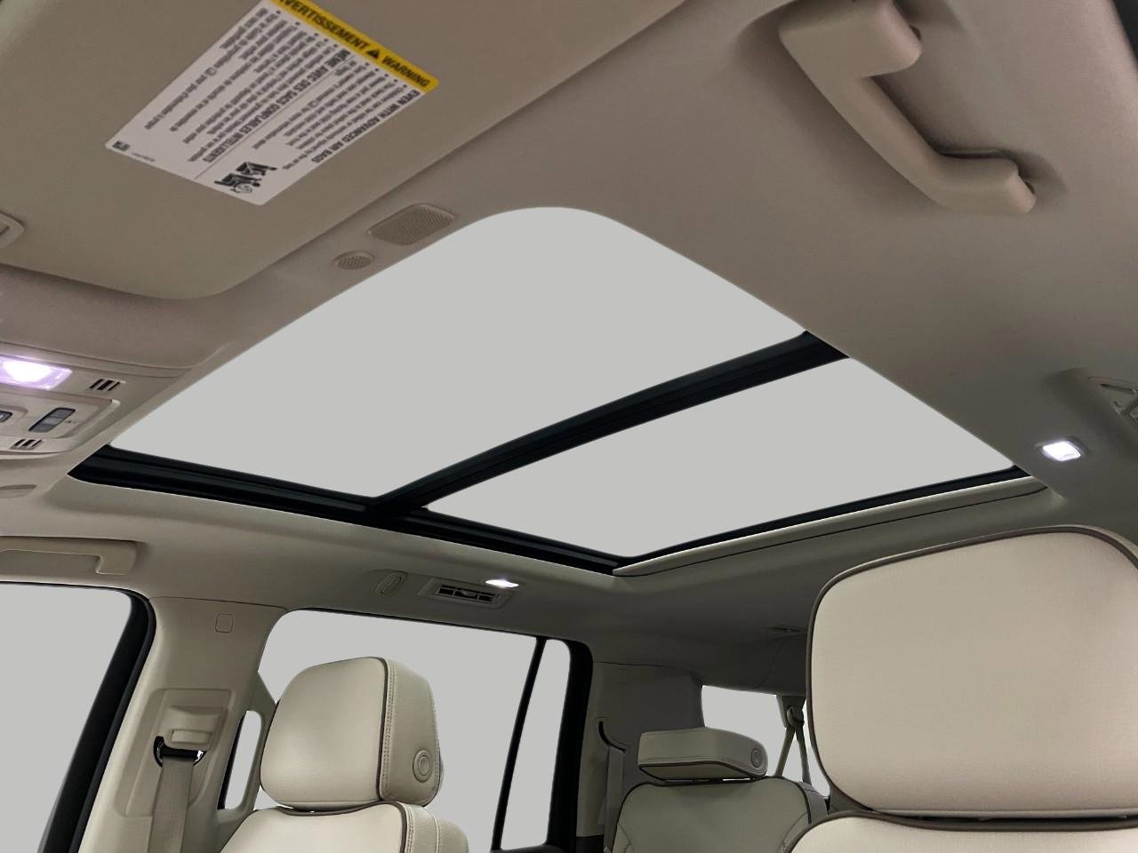 Used 2024 GMC Yukon XL Denali w/ Max Trailering Package image 32