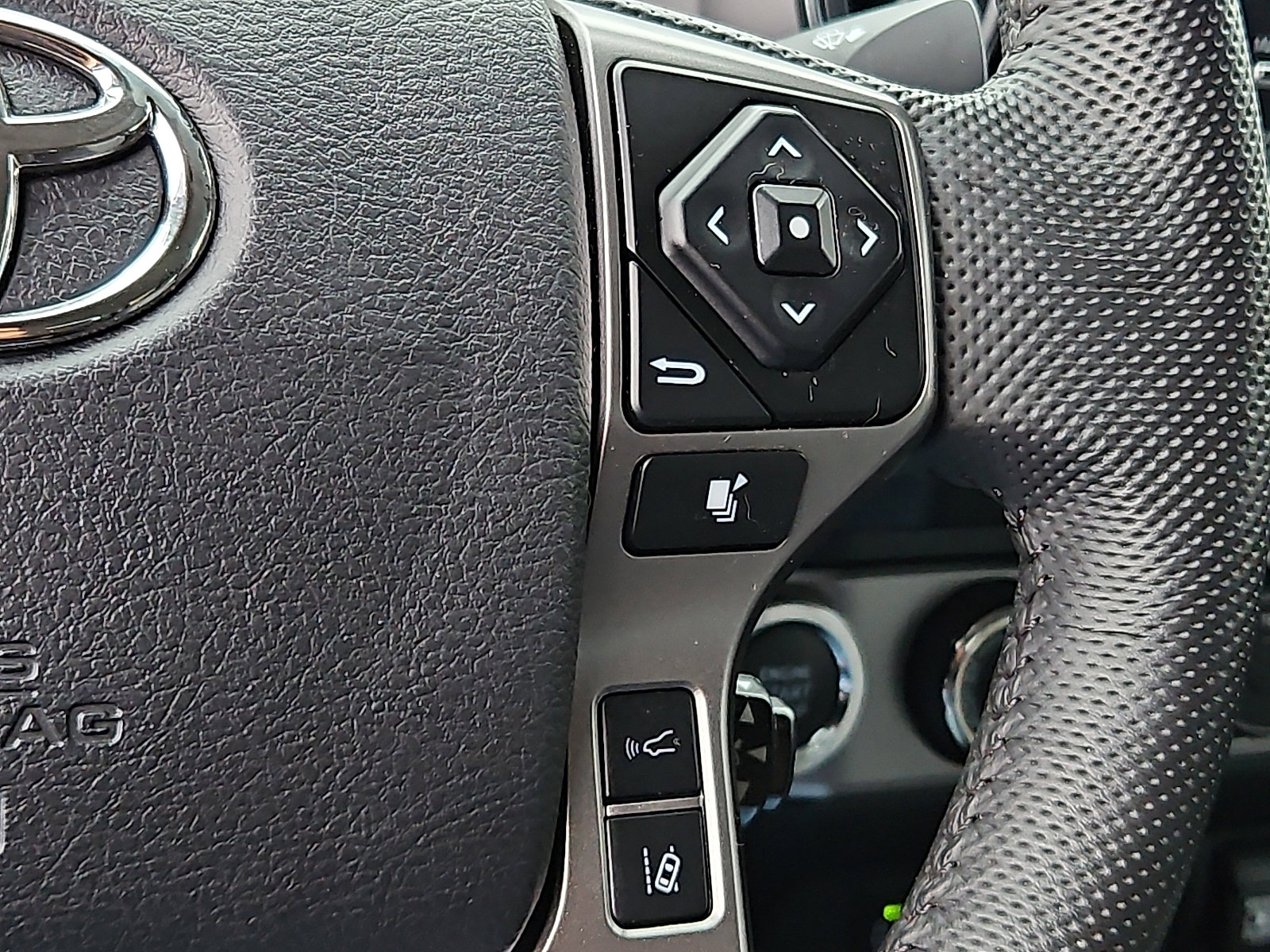 Certified 2023 Toyota Tacoma SR5 image 21