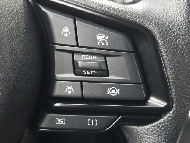 Certified 2025 Subaru Crosstrek 2.0i Premium image 17