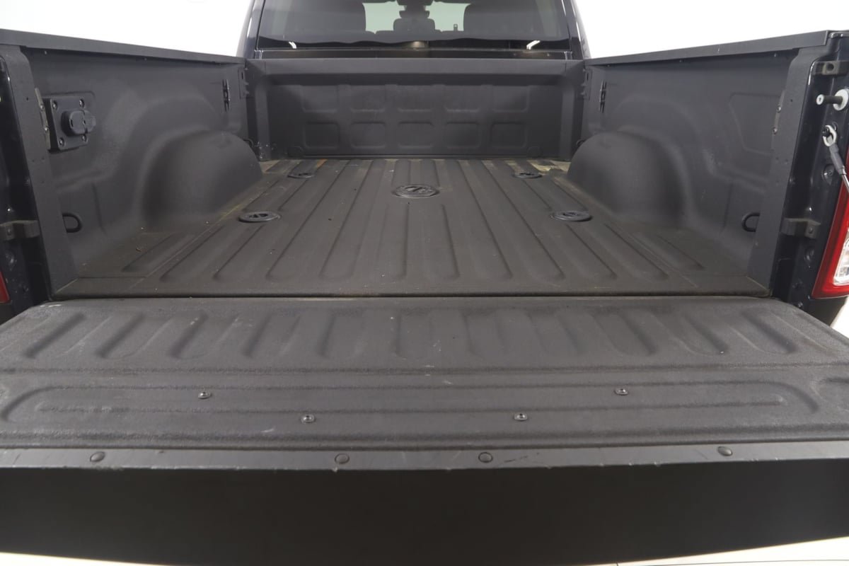 Used 2020 RAM 2500 Big Horn w/ Level 1 Equipment Group AWD/4WD image 40