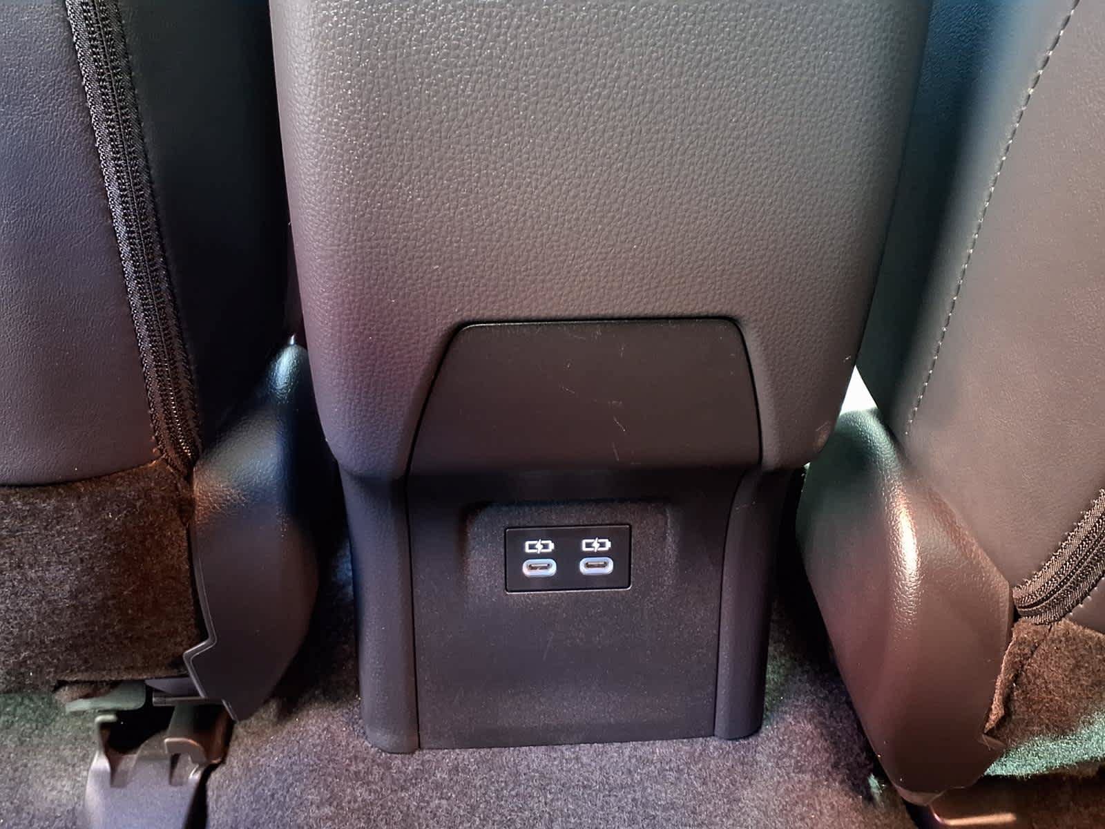 Certified 2025 Toyota Prius XLE FWD image 12