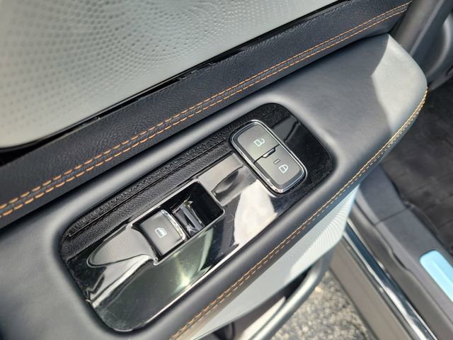 Used 2025 Lincoln Aviator Black Label AWD/4WD image 14
