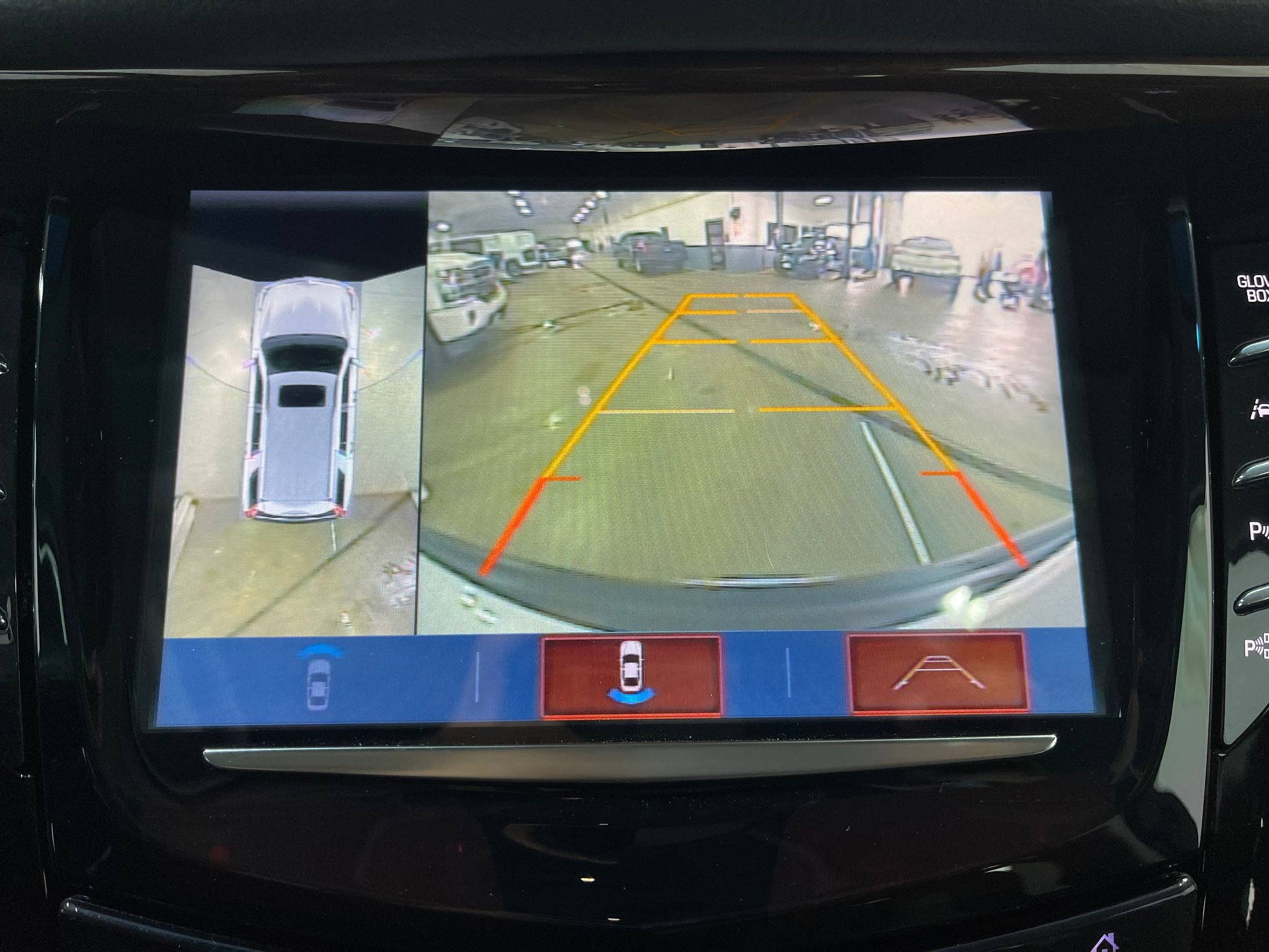 Used 2018 Cadillac Escalade Luxury w/ LPO, Radiant Package image 11