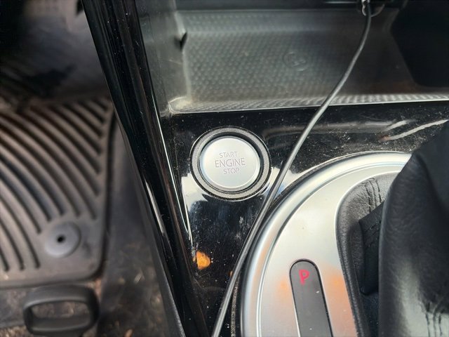 Used 2019 Volkswagen Beetle 2.0T Final Edition SEL image 7