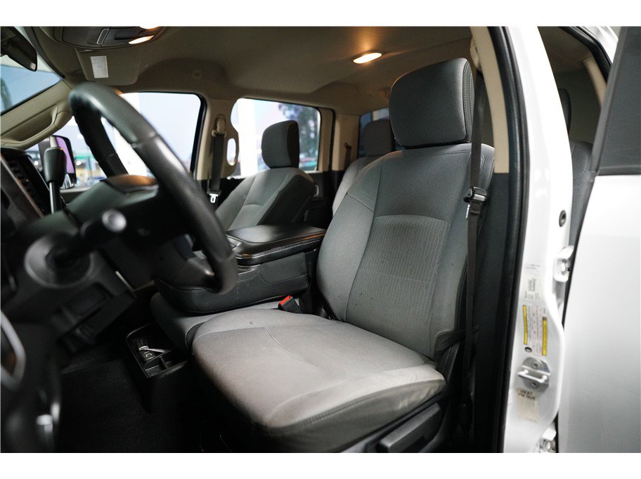 Used 2019 RAM 2500 Big Horn image 11