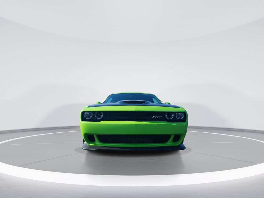 Used 2015 Dodge Challenger SRT Hellcat RWD image 3