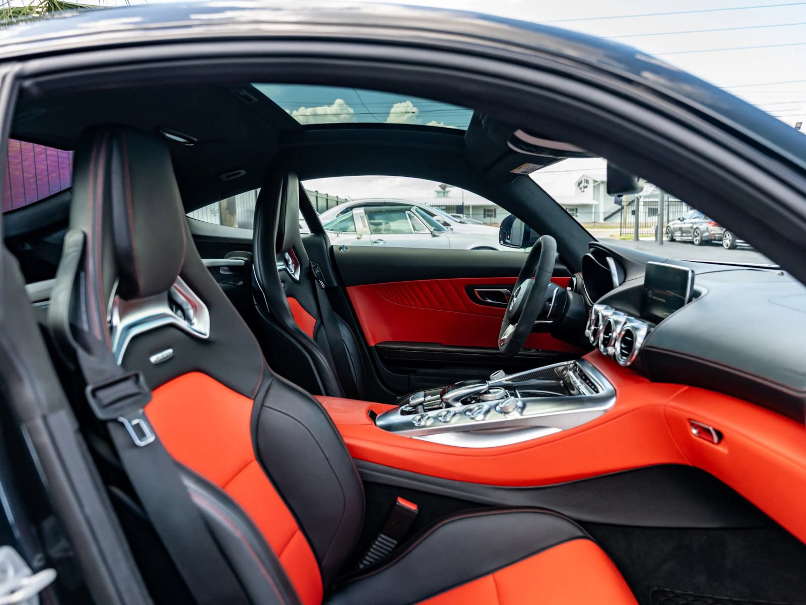 Used 2016 Mercedes-Benz AMG GT S image 42