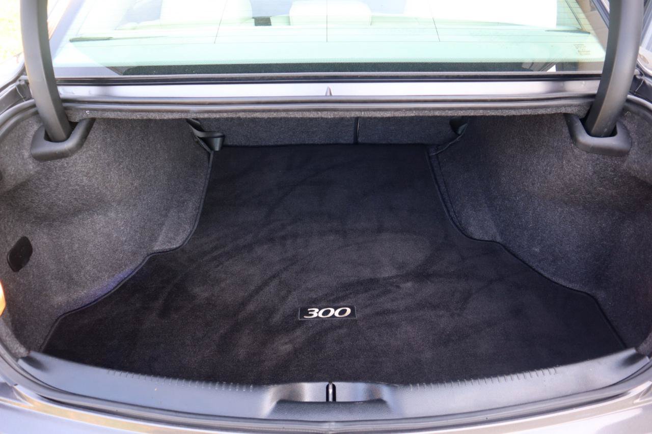 Used 2015 Chrysler 300 C w/ Light Group RWD image 50