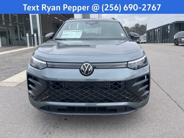 New 2026 Volkswagen Tiguan SE R-Line FWD video 2
