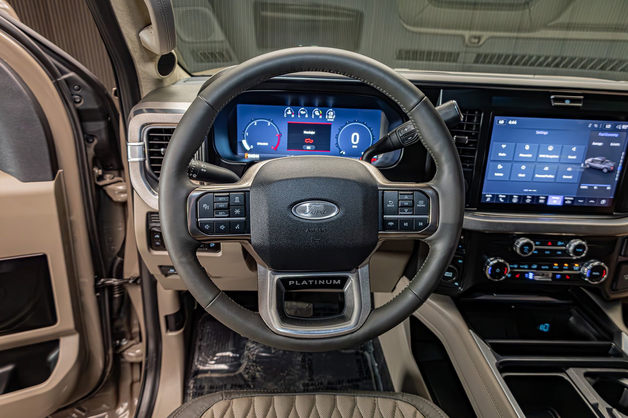 Used 2026 Ford F450 Platinum AWD/4WD image 19
