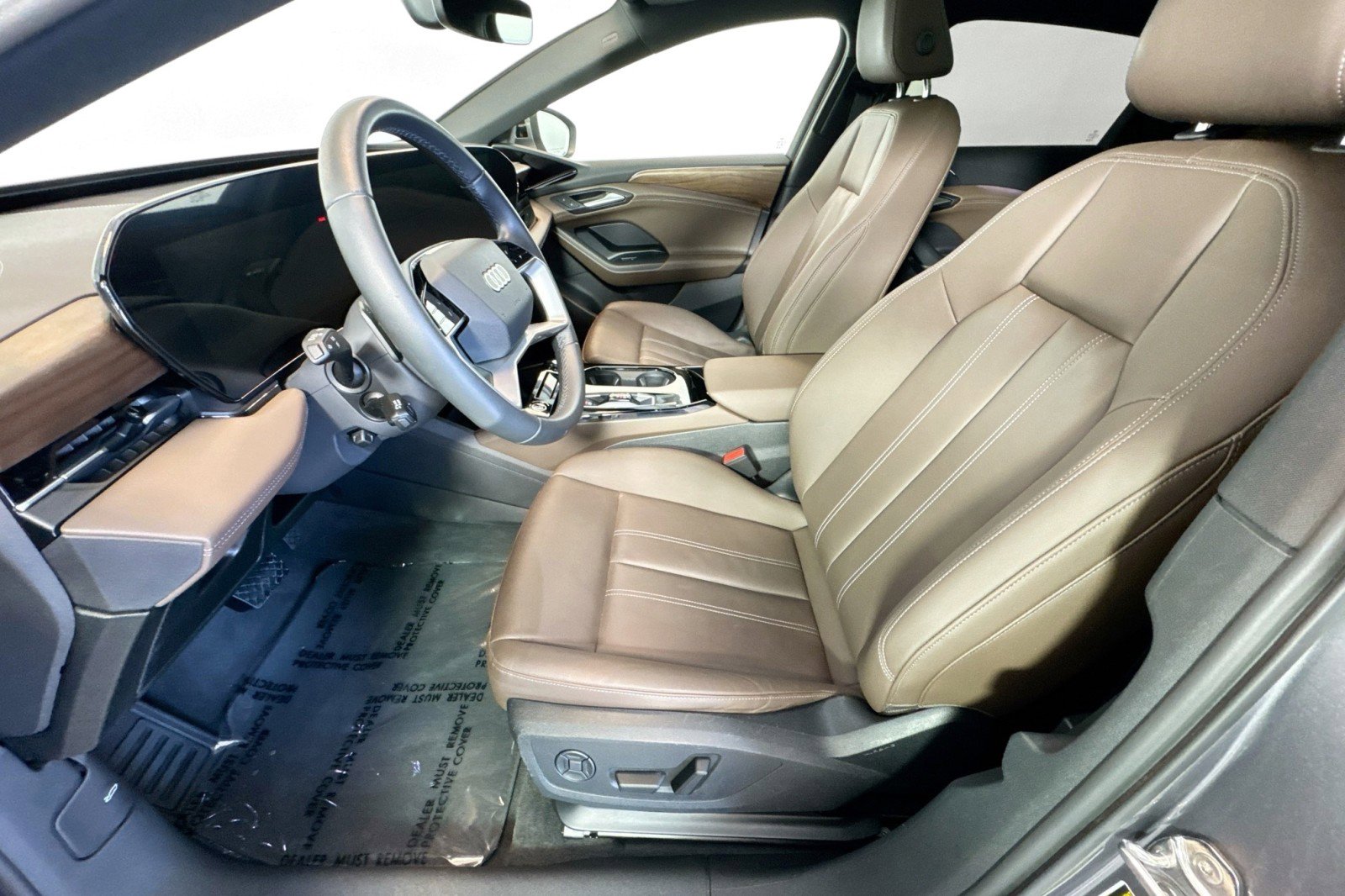 Used 2025 Audi A6 e-tron Premium w/ Convenience Package image 19