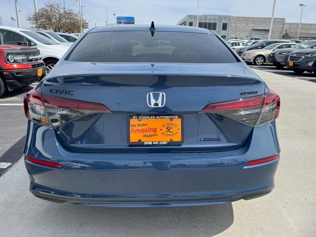 Used 2026 Honda Civic FWD Hybrid Sedan image 4