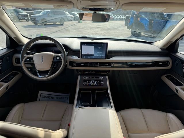 Used 2023 Lincoln Aviator Grand Touring w/ Equipment Group 301A AWD/4WD image 19