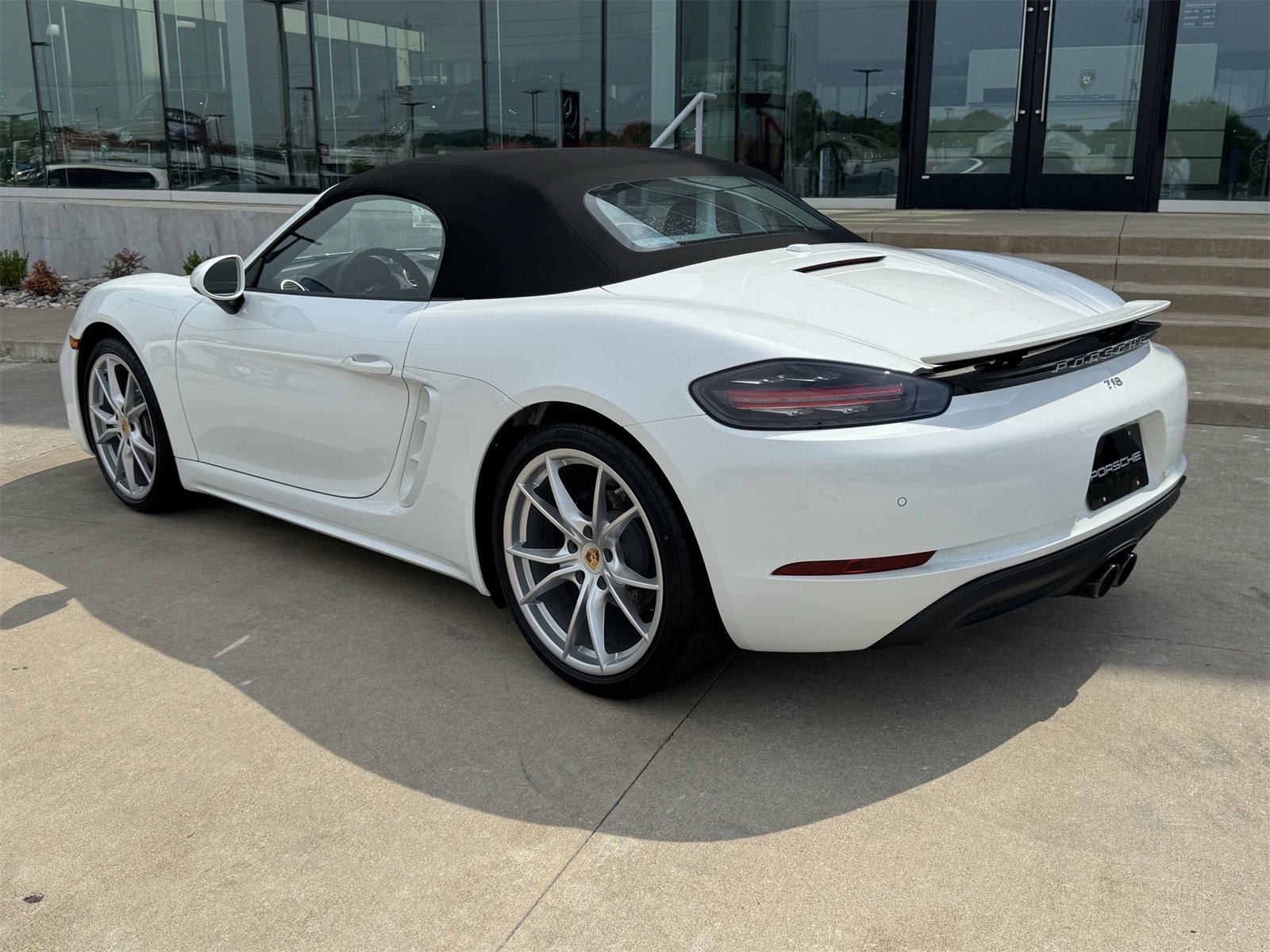 New 2025 Porsche 718 Boxster image 3