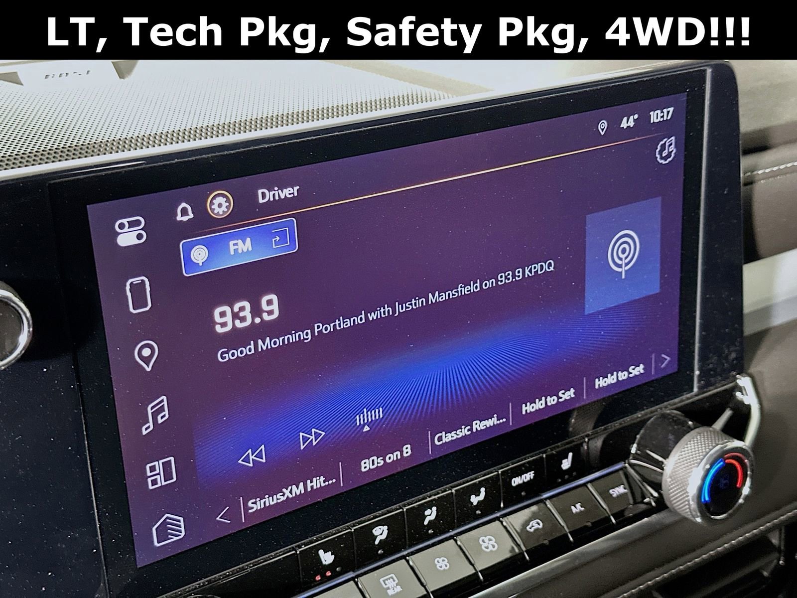 Used 2024 Chevrolet Colorado LT w/ LT Convenience Package II image 16