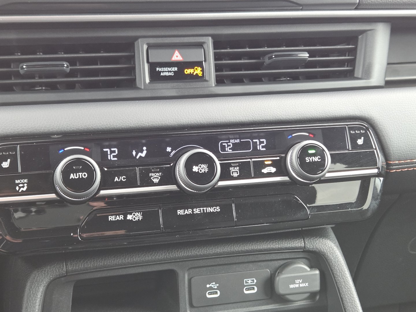 Used 2026 Honda Pilot Sport image 32