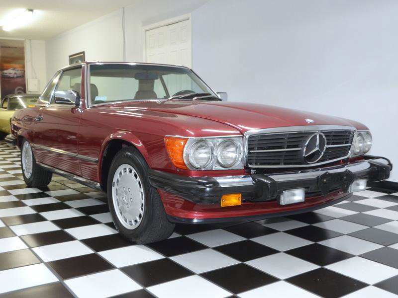 Used 1989 Mercedes-Benz 560 SL image 3