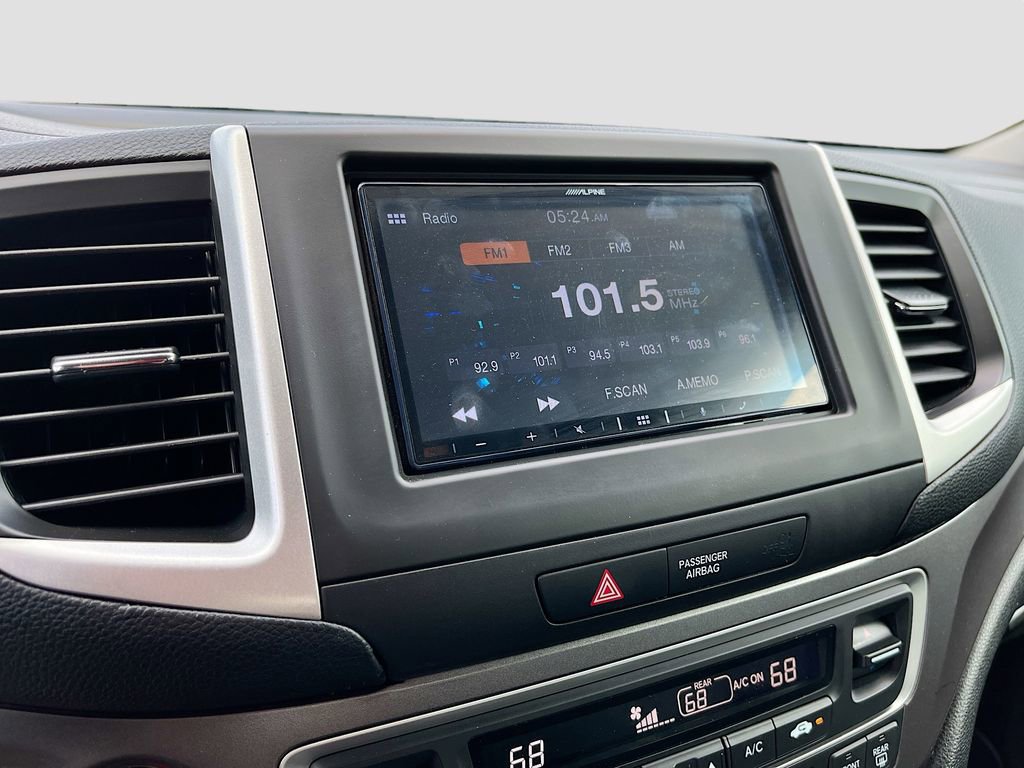 Used 2019 Honda Ridgeline Sport image 14