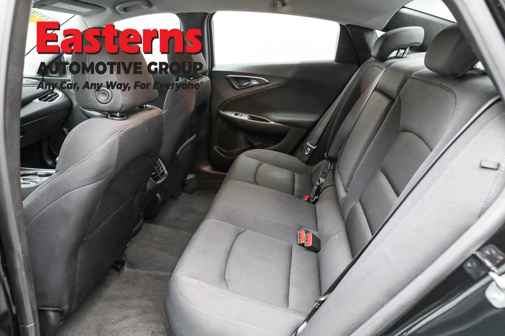 Used 2024 Chevrolet Malibu LT image 21