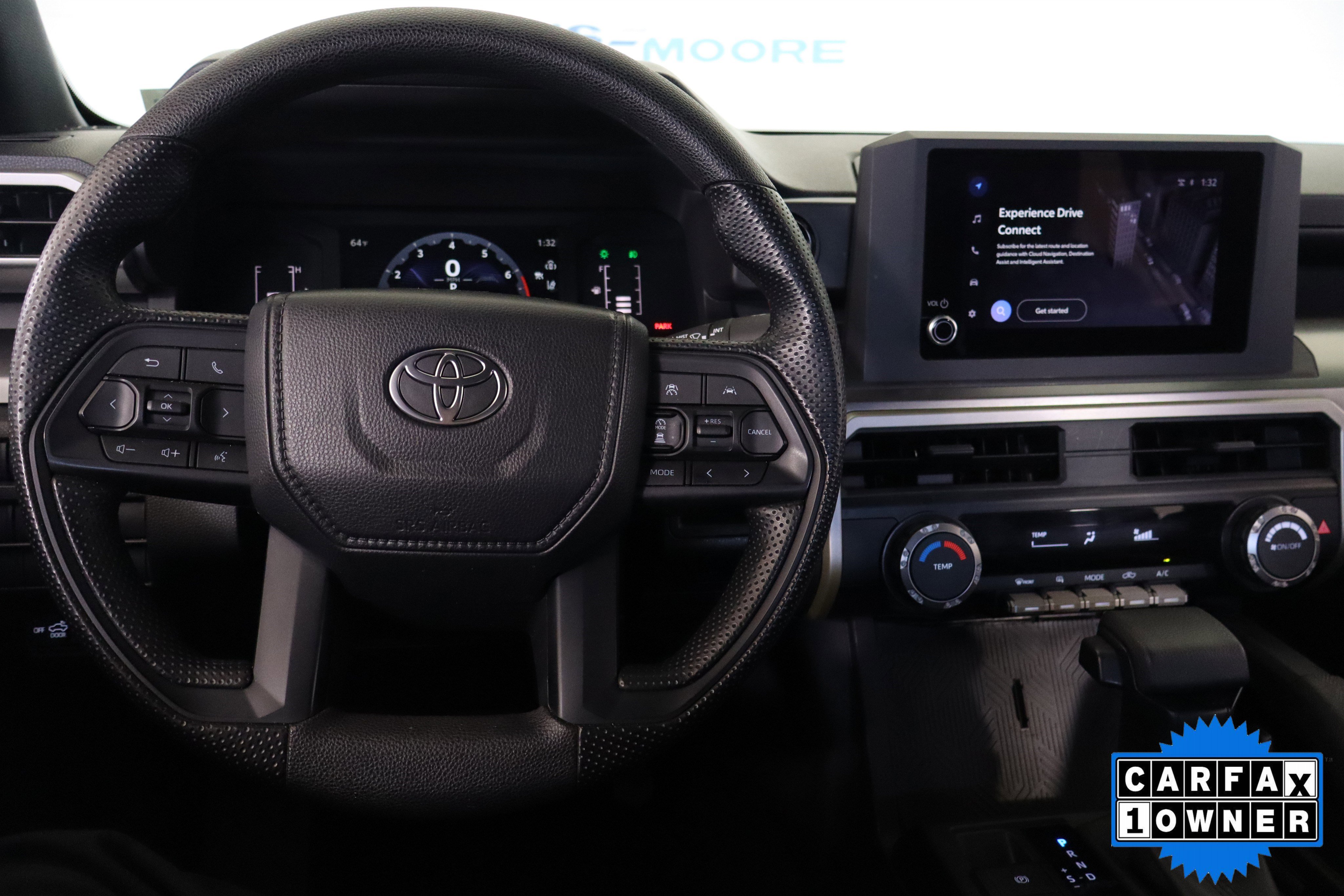Used 2025 Toyota Tacoma SR5 AWD/4WD image 23