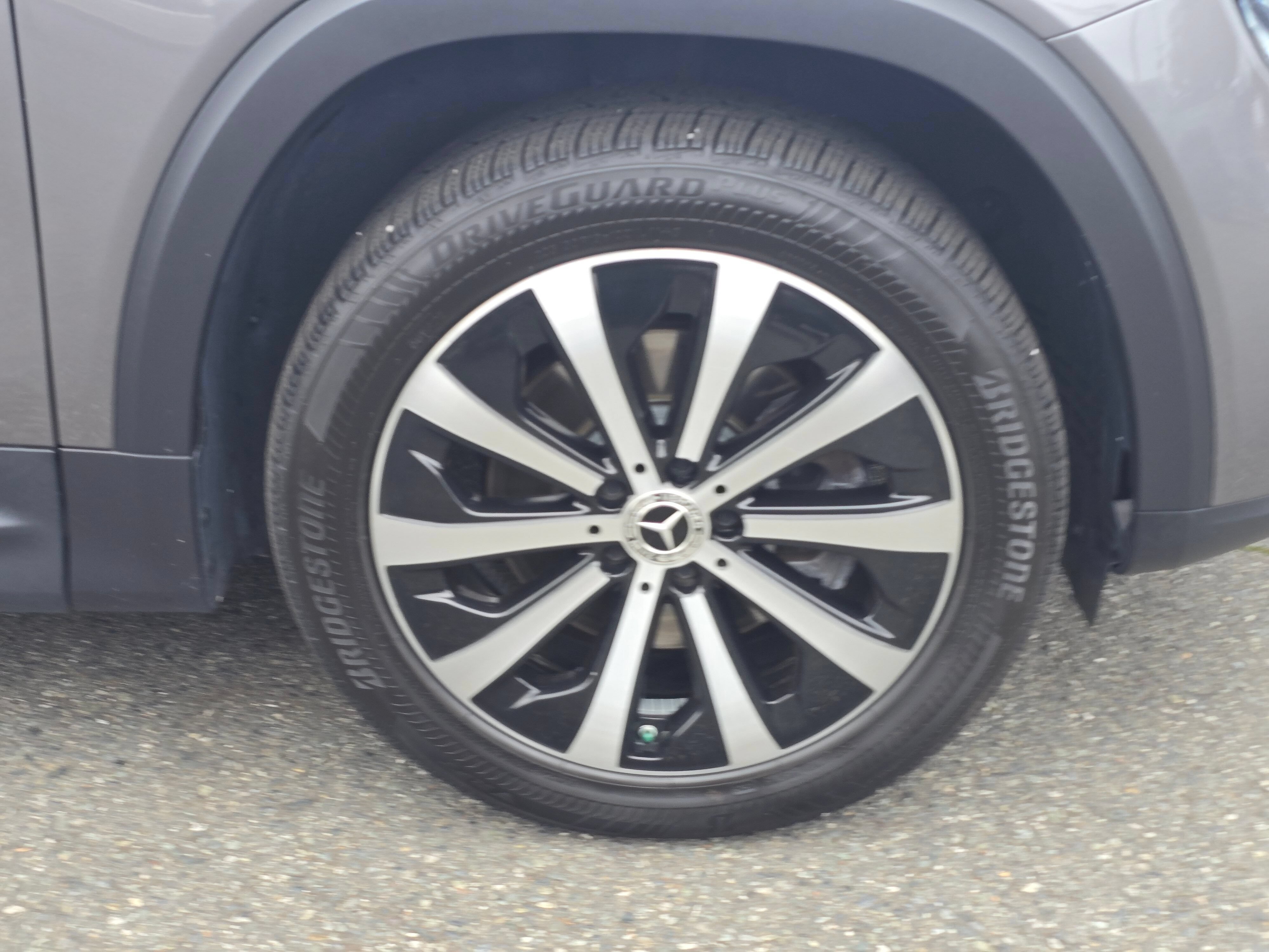 Used 2022 Mercedes-Benz GLB 250 4MATIC image 9