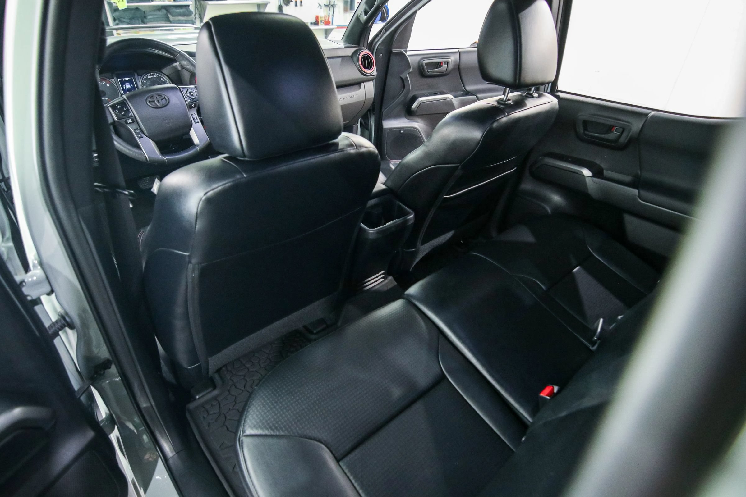 Used 2021 Toyota Tacoma TRD Pro AWD/4WD image 16