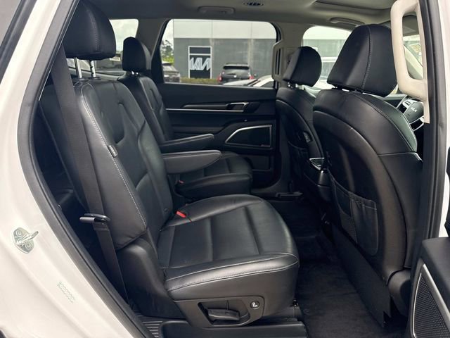 Used 2025 Kia Telluride S image 15