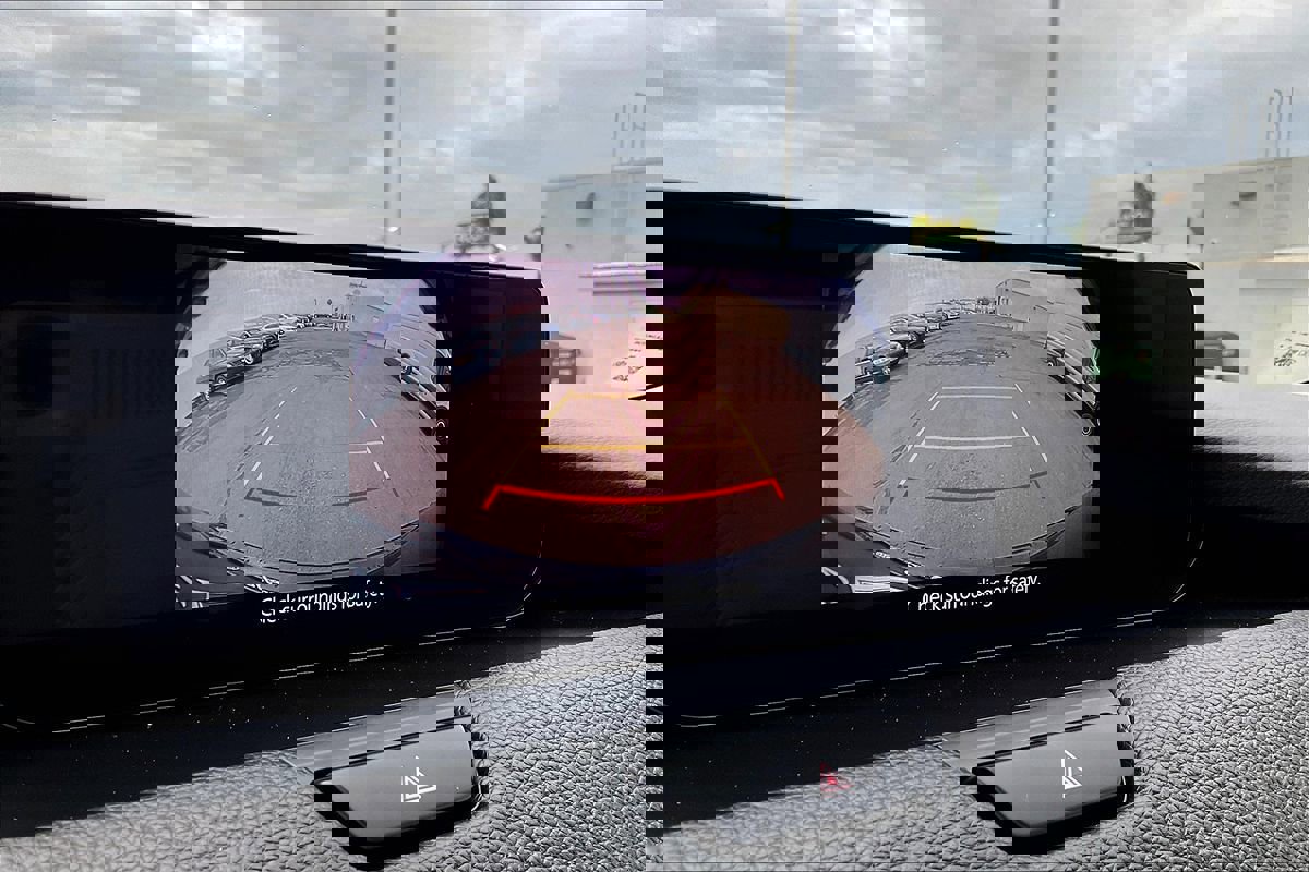 Used 2024 MAZDA CX-90 3.3 Turbo w/ Preferred Plus image 18