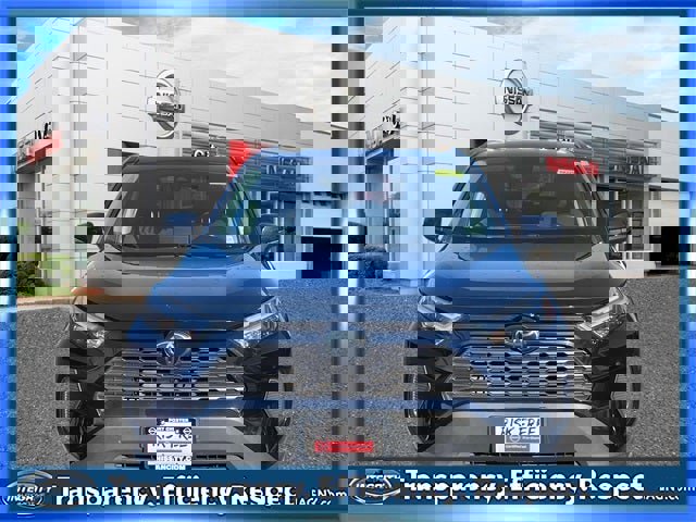 Used 2024 Toyota RAV4 XLE image 2