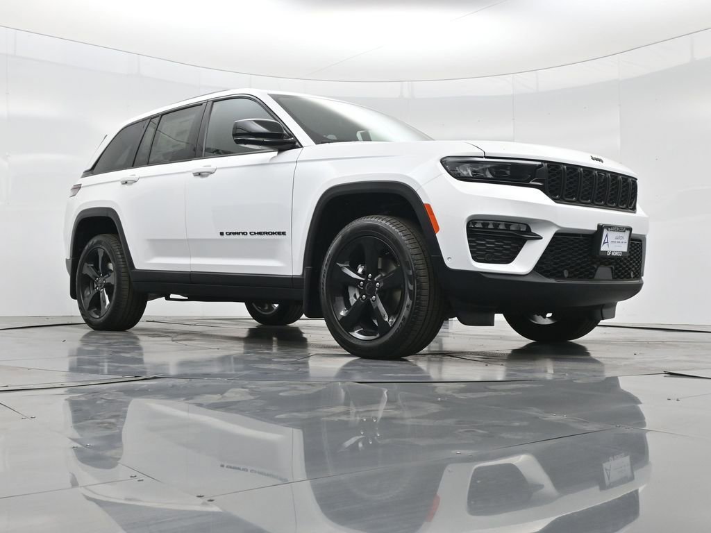 New 2025 Jeep Grand Cherokee Limited w/ Luxury Tech Group II image 46