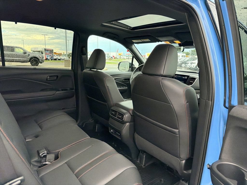 Used 2024 Honda Passport TrailSport image 19