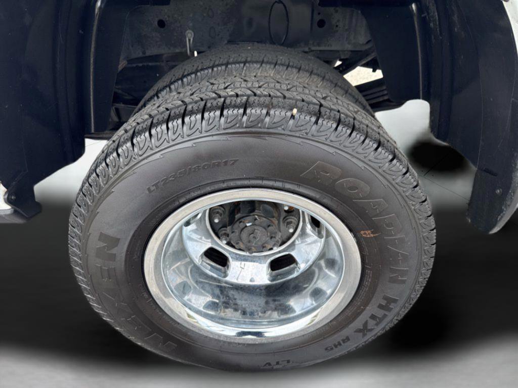 Used 2024 RAM 3500 Tradesman w/ Chrome Appearance Group image 21