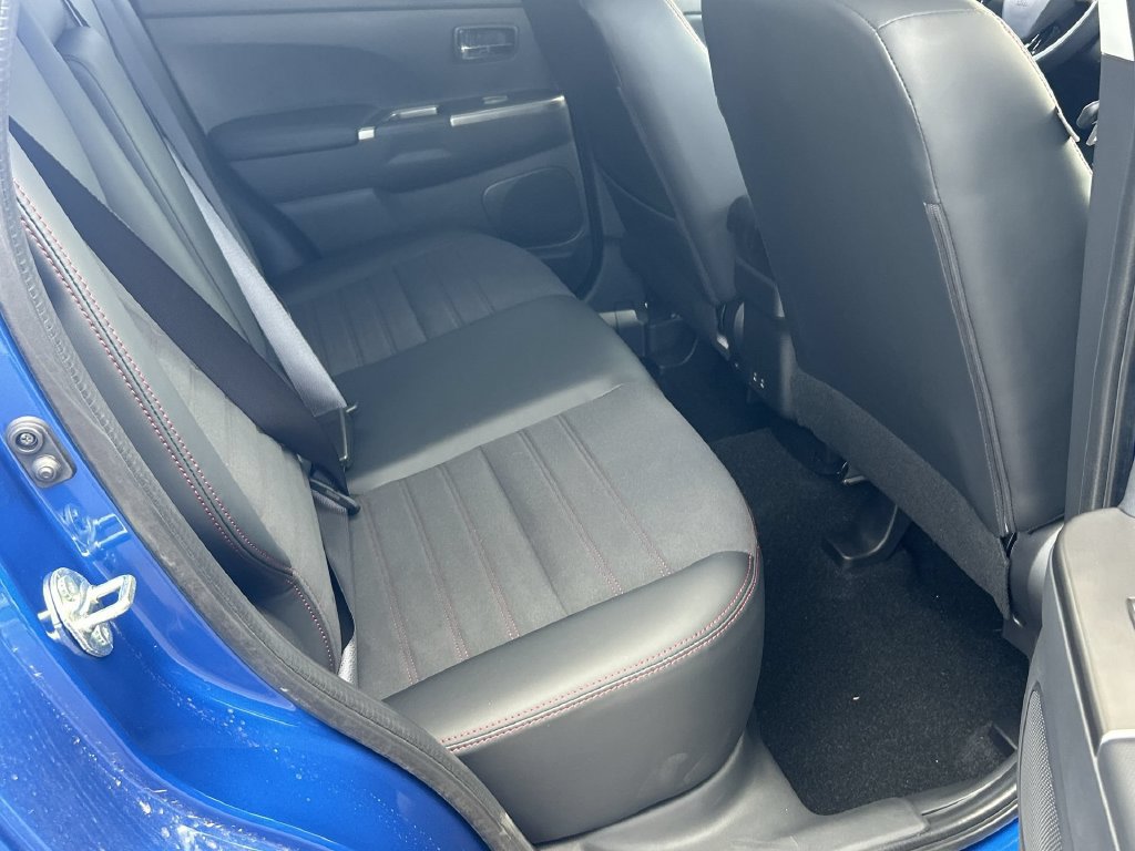 New 2027 Mitsubishi Outlander Sport SE FWD image 20