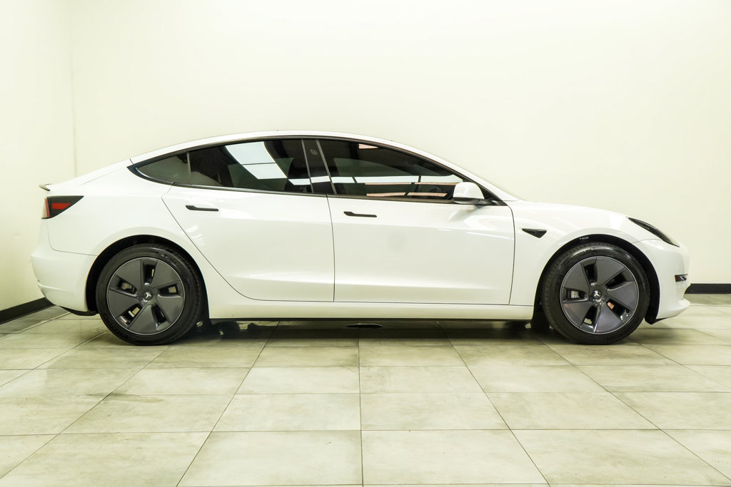 Used 2023 Tesla Model 3 Standard Range RWD image 7
