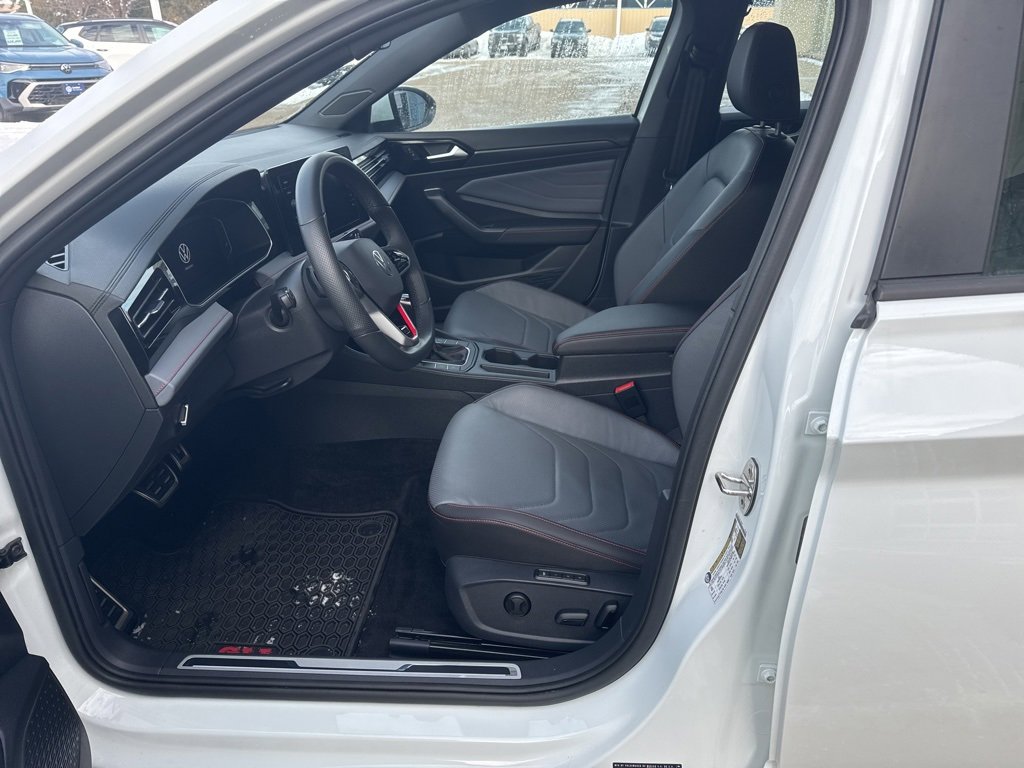 Certified 2025 Volkswagen Jetta GLI Autobahn image 12