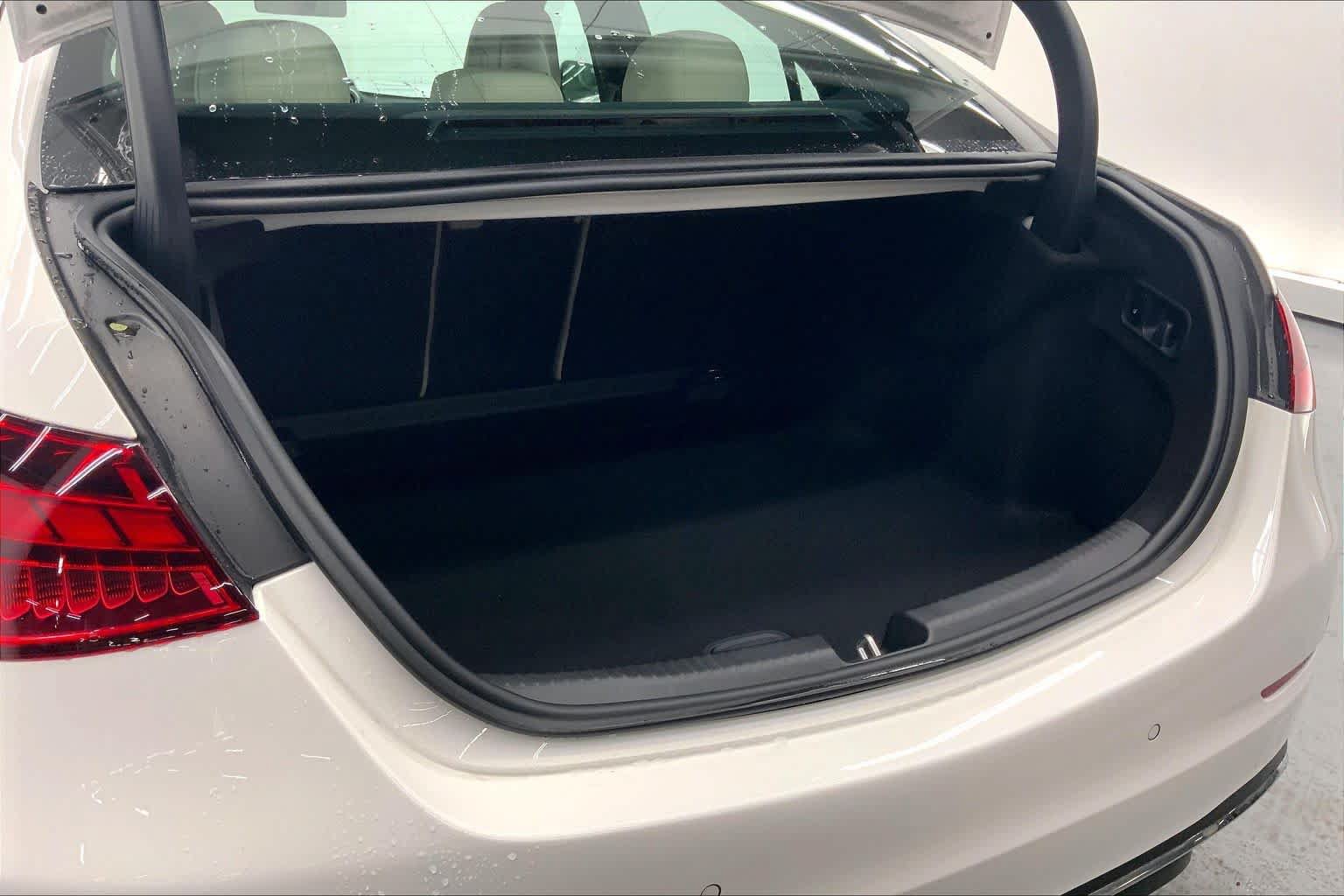 New 2026 Mercedes-Benz C 300 Sedan image 18