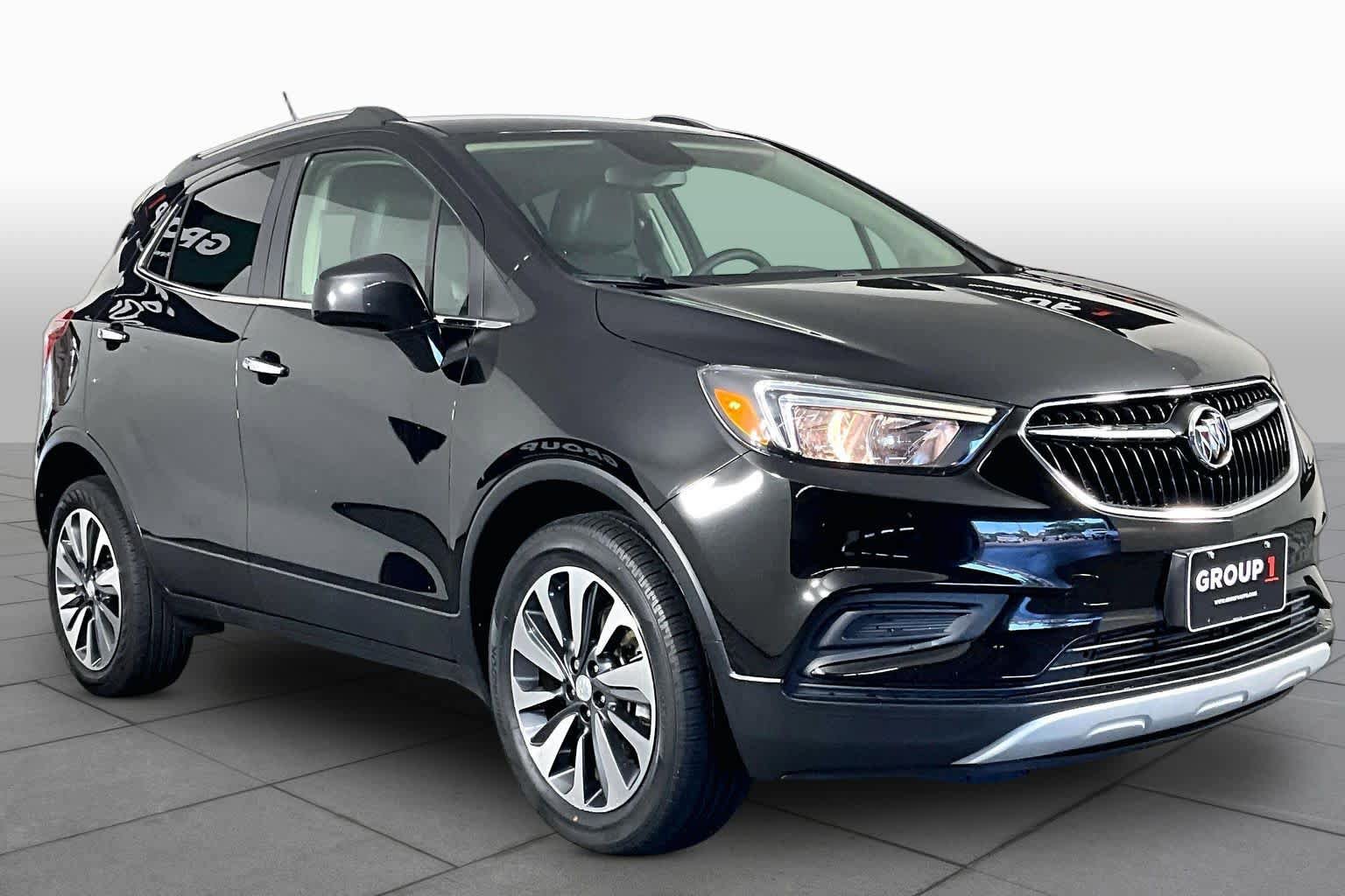Certified 2022 Buick Encore Preferred AWD/4WD image 3