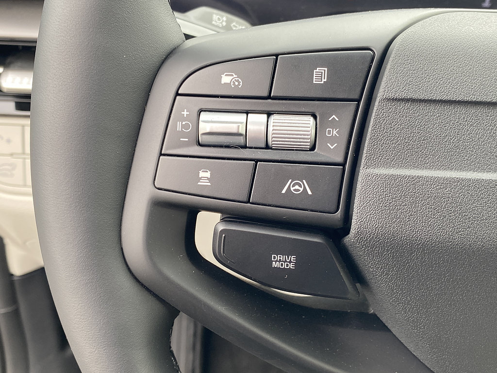 New 2026 Kia Sportage EX FWD image 14