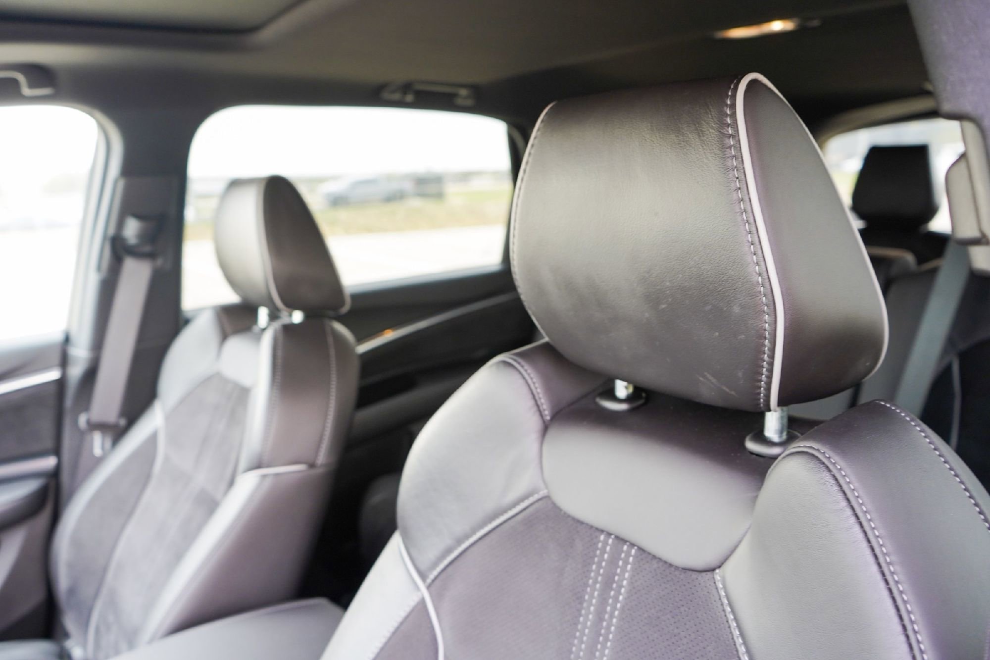 Used 2020 Acura MDX A-Spec image 9