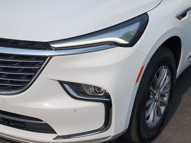 Used 2024 Buick Enclave Premium image 10