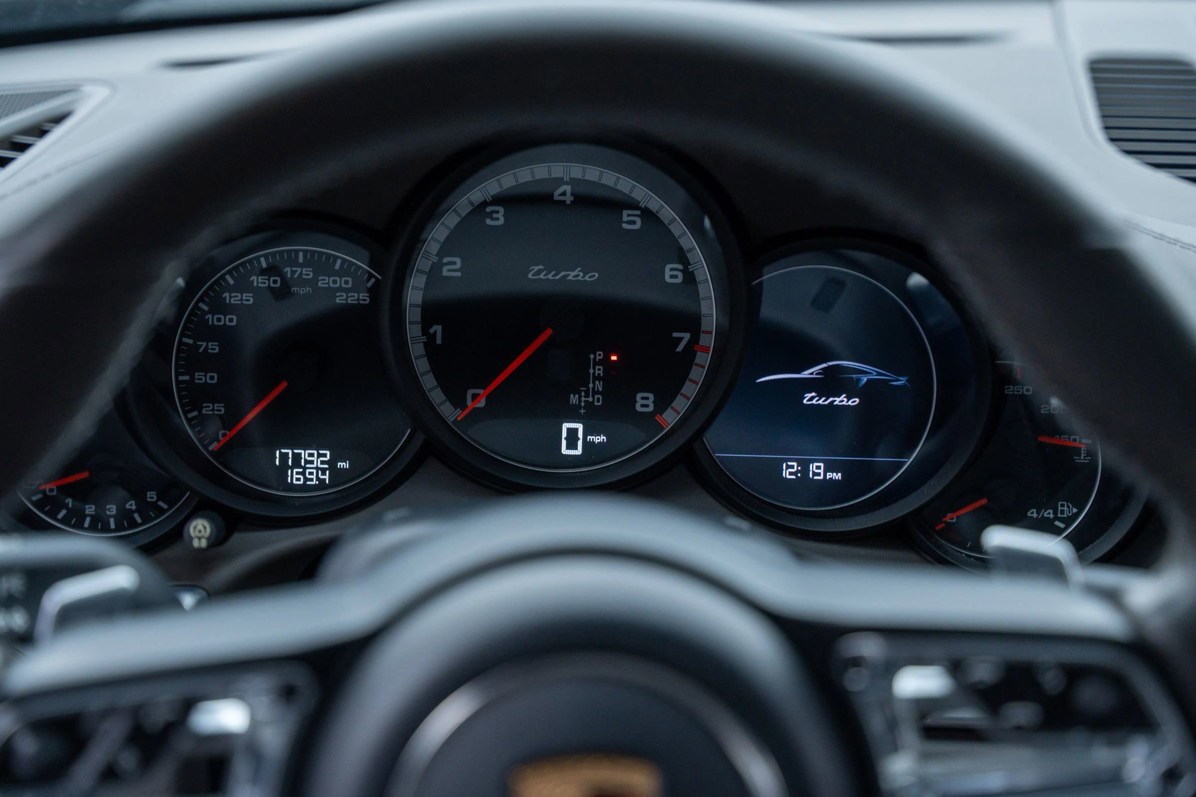 Used 2017 Porsche 911 4 Coupe image 15